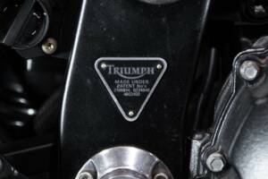 Image 33/50 de Triumph DUMMY (1995)