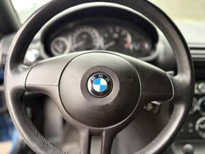 Bild 23/26 von BMW Z3 2.8i (2000)