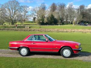 Imagen 18/50 de Mercedes-Benz 300 SL (1988)