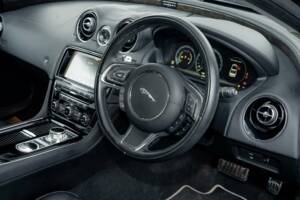 Bild 31/50 von Jaguar XJ 3.0 (2019)