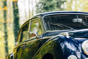 Immagine 19/199 di BMW 502 - 3,2 Litre (1961)