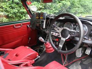 Image 8/18 of Triumph TR 4 (1962)