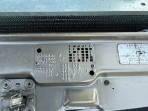 Image 24/36 of Mercedes-Benz 560 SL (1988)