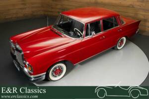 Bild 1/19 von Mercedes-Benz 230 S (1965)