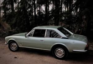 Image 3/7 of Peugeot 504 V6 Coupe (1979)