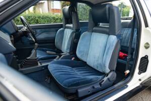 Bild 27/37 von Toyota Corolla GT (1986)