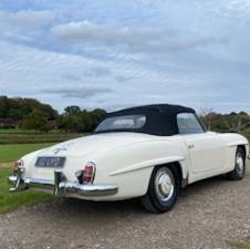Image 11/23 de Mercedes-Benz 190 SL (1961)