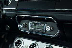 Image 20/44 of Ford Mustang 351 (1967)