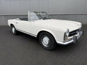 Bild 4/50 von Mercedes-Benz 230 SL (1966)