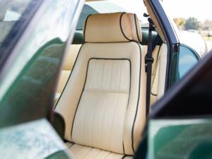 Imagen 41/50 de Aston Martin V8 Coupé (1996)