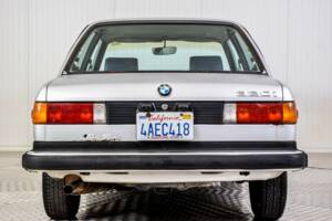 Image 4/50 of BMW 320i (1981)