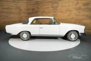 Bild 13/19 von Mercedes-Benz 280 SE (1973)