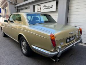 Immagine 7/19 di Rolls-Royce Corniche I (1978)