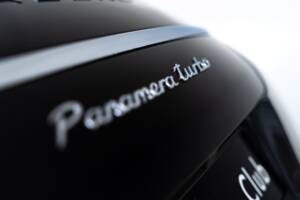 Image 30/31 of Porsche Panamera Turbo (2010)