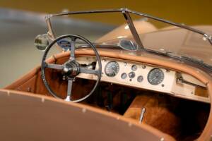 Image 30/50 of Jaguar XK 120 OTS (1952)