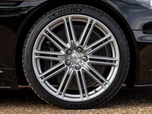 Image 6/77 of Aston Martin DBS (2009)