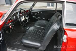 Image 39/68 of Alfa Romeo Giulietta Sprint 1300 (1965)