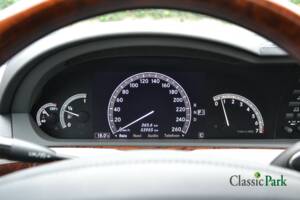 Bild 37/50 von Mercedes-Benz S 500 (2006)