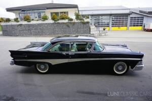 Image 10/77 of Ford Fairlane 500 Club Victoria (1958)