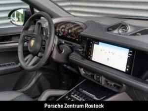 Imagen 22/38 de Porsche Cayenne Coupé E-Hybrid (1900)