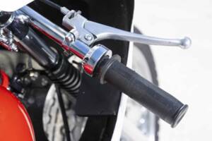 Imagen 9/33 de Moto Guzzi DUMMY (1949)