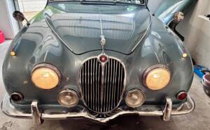 Image 37/38 of Jaguar Mk II 2.4 (1968)