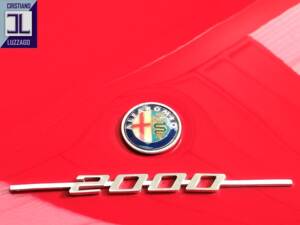 Bild 30/79 von Alfa Romeo 2000 GT Veloce (1971)