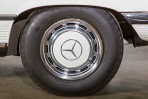 Image 23/30 of Mercedes-Benz 350 SL (1972)