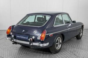 Immagine 33/50 di MG MGB GT (1972)
