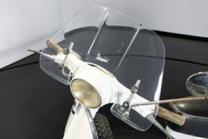 Image 43/50 de Piaggio Vespa 125 Super (1966)