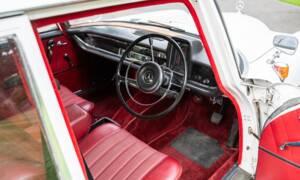 Image 4/35 of Mercedes-Benz 190 c (1965)