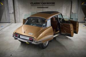 Image 34/99 of Citroën DS 23 Injection (1973)