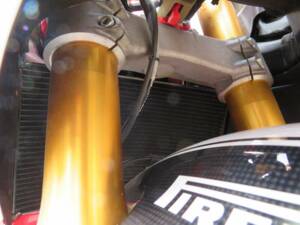 Bild 28/40 von Ducati 1098 R (2008)