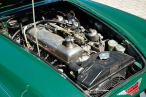 Image 29/40 of Austin-Healey 3000 Mk II (BT7) (1961)