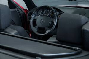 Image 46/50 de Mercedes-Benz SL 500 (1996)