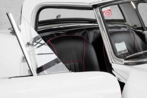 Afbeelding 29/48 van Alfa Romeo Giulia 1600 Spider (1963)