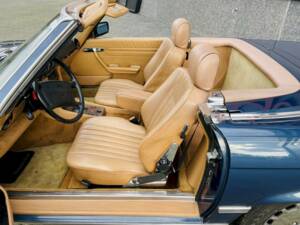 Image 20/36 de Mercedes-Benz 560 SL (1986)