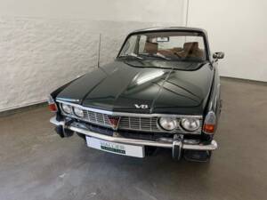 Image 2/26 of Rover 3500 (1970)