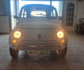 Immagine 23/31 di FIAT 500 L (1972)