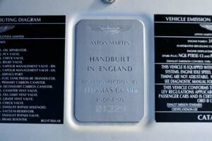 Image 9/50 of Aston Martin V12 Vanquish (2003)