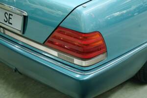 Bild 11/50 von Mercedes-Benz 300 SE (1991)