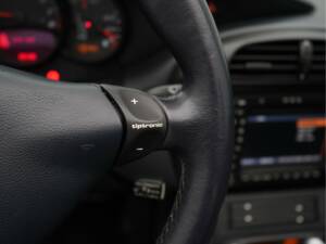 Image 21/45 de Porsche Boxster (2003)