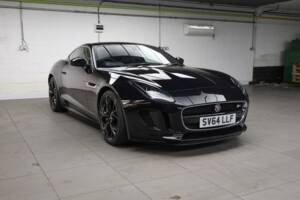 Afbeelding 13/50 van Jaguar F-Type R (2014)