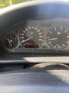 Immagine 6/11 di BMW 318i (1998)
