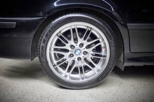 Image 35/99 of BMW M5 (2000)