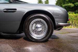 Imagen 39/49 de Aston Martin DB 6 Mk II (1970)