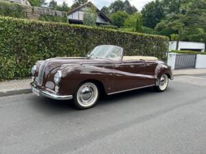 Image 1/30 of BMW 502 Sport (1955)
