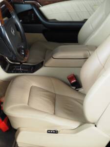 Bild 36/46 von Mercedes-Benz CL 600 (1998)