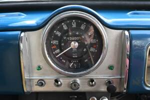 Image 14/50 of Morris Minor 1000 Traveller (1971)