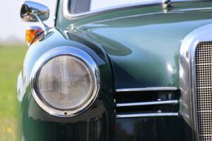Image 26/50 of Mercedes-Benz 180 D (1958)